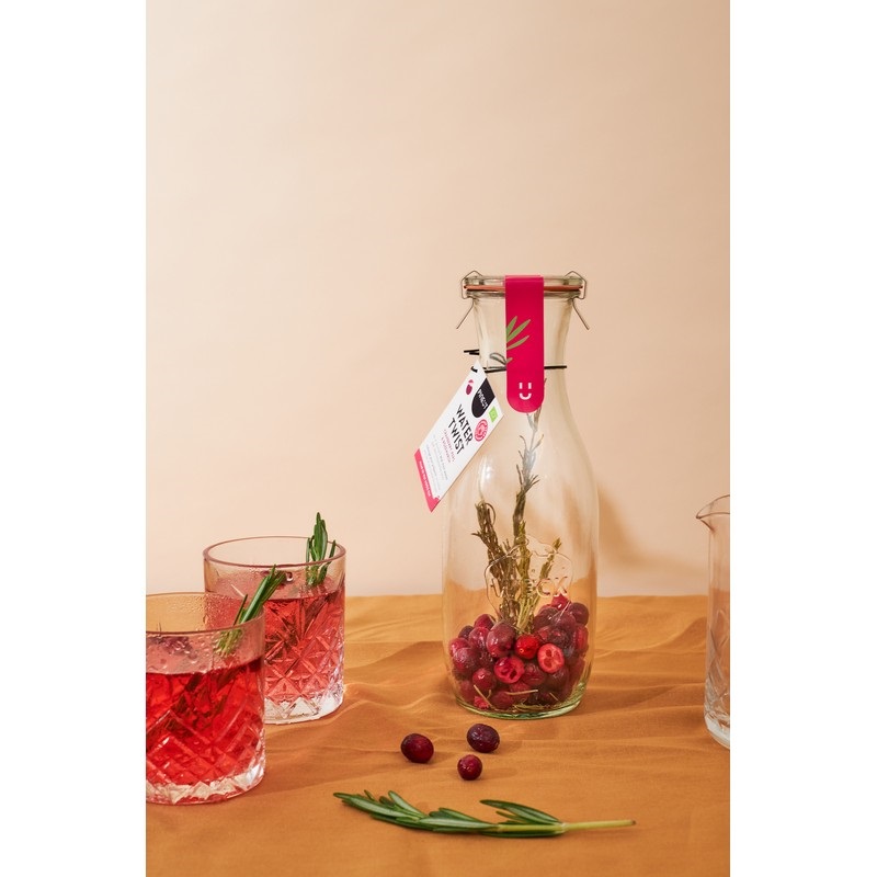 Pineut Watertwist Carafe Cranberry Cherry Rosemary