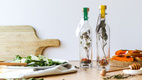 Pineut vinaigrette | bottle | Italian herbs